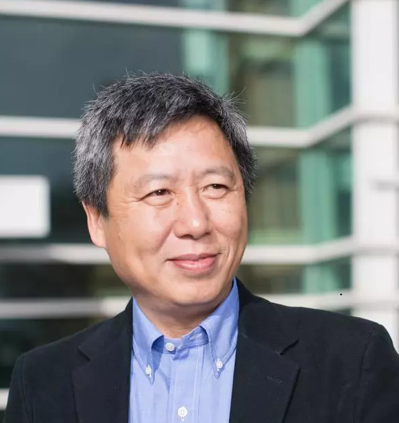 对话会暨签约仪式上,来自美国堪萨斯大学教育学院杰出教授赵勇博士,做