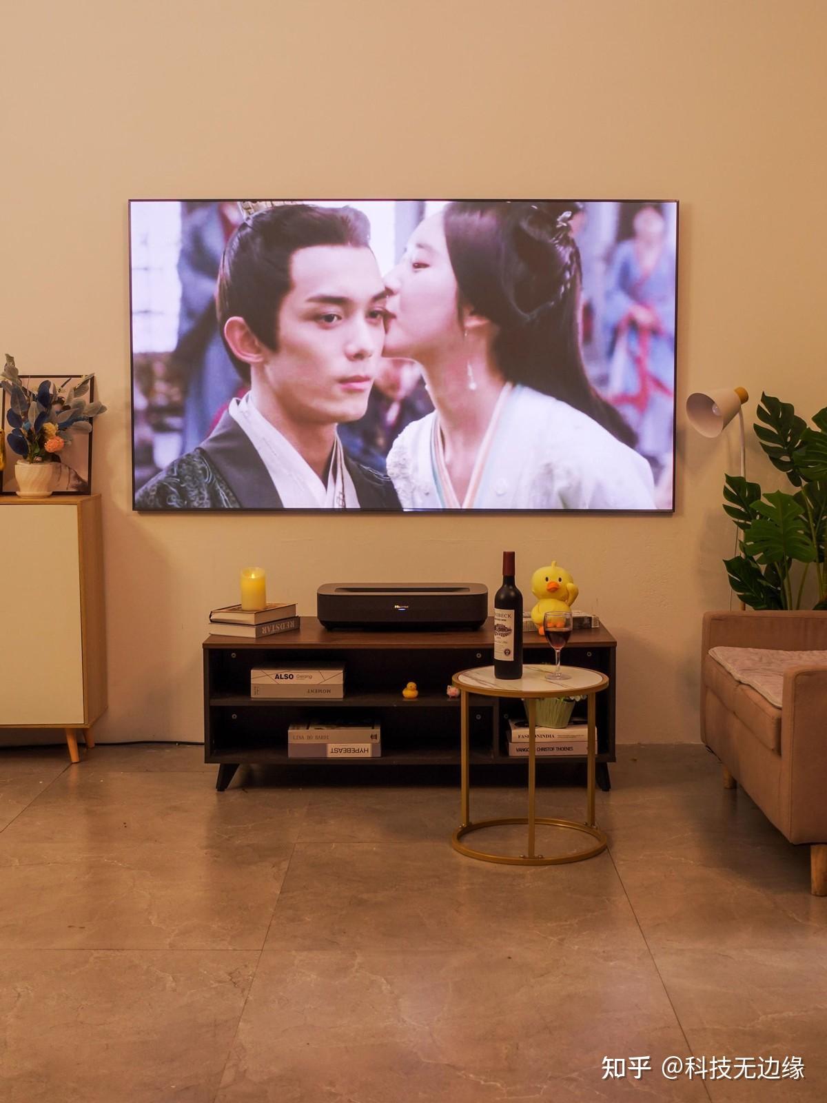 海信全色激光电视80D9H系列成追剧必备良品?护眼是“杀手锏” - 知乎