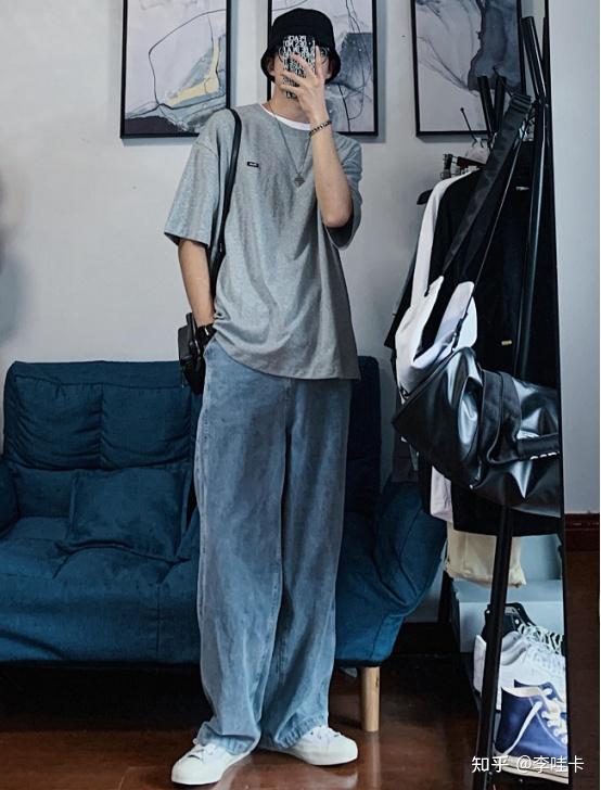 男生头大身小如何穿衣服好看?