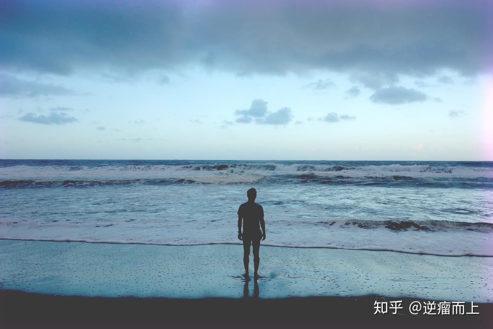 孤独会诱发焦虑,抑郁,睡眠不足,运动量少,作息紊乱……孤独让人感觉