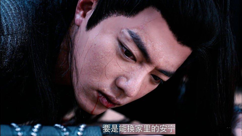 但是羡羡挨打这一段让我突然觉得,虞夫人其实还挺像某些"中国式家长"