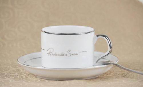 追求女生一般送些什么礼物比较好?