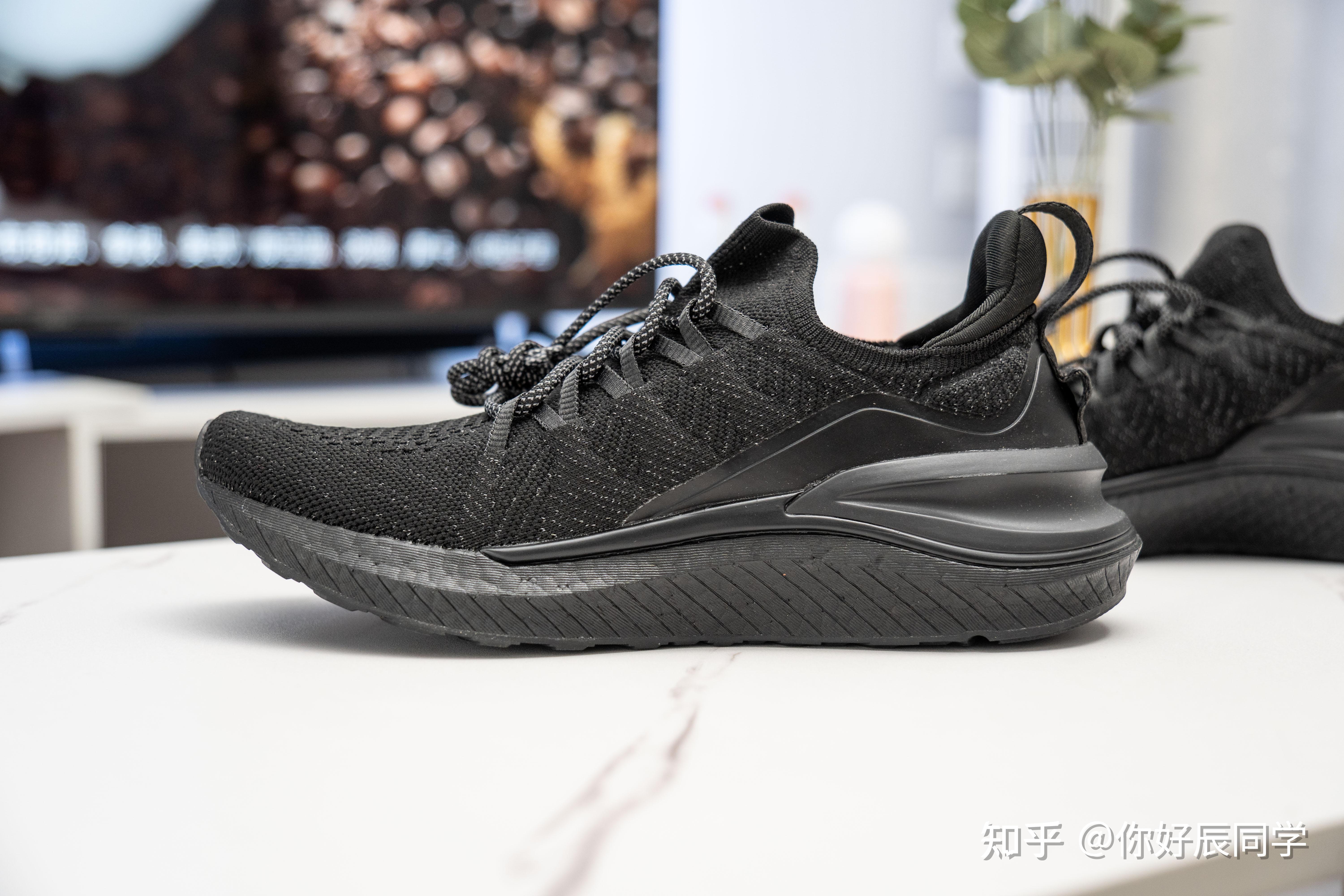 翻山越岭小米日常元素运动鞋轻体验