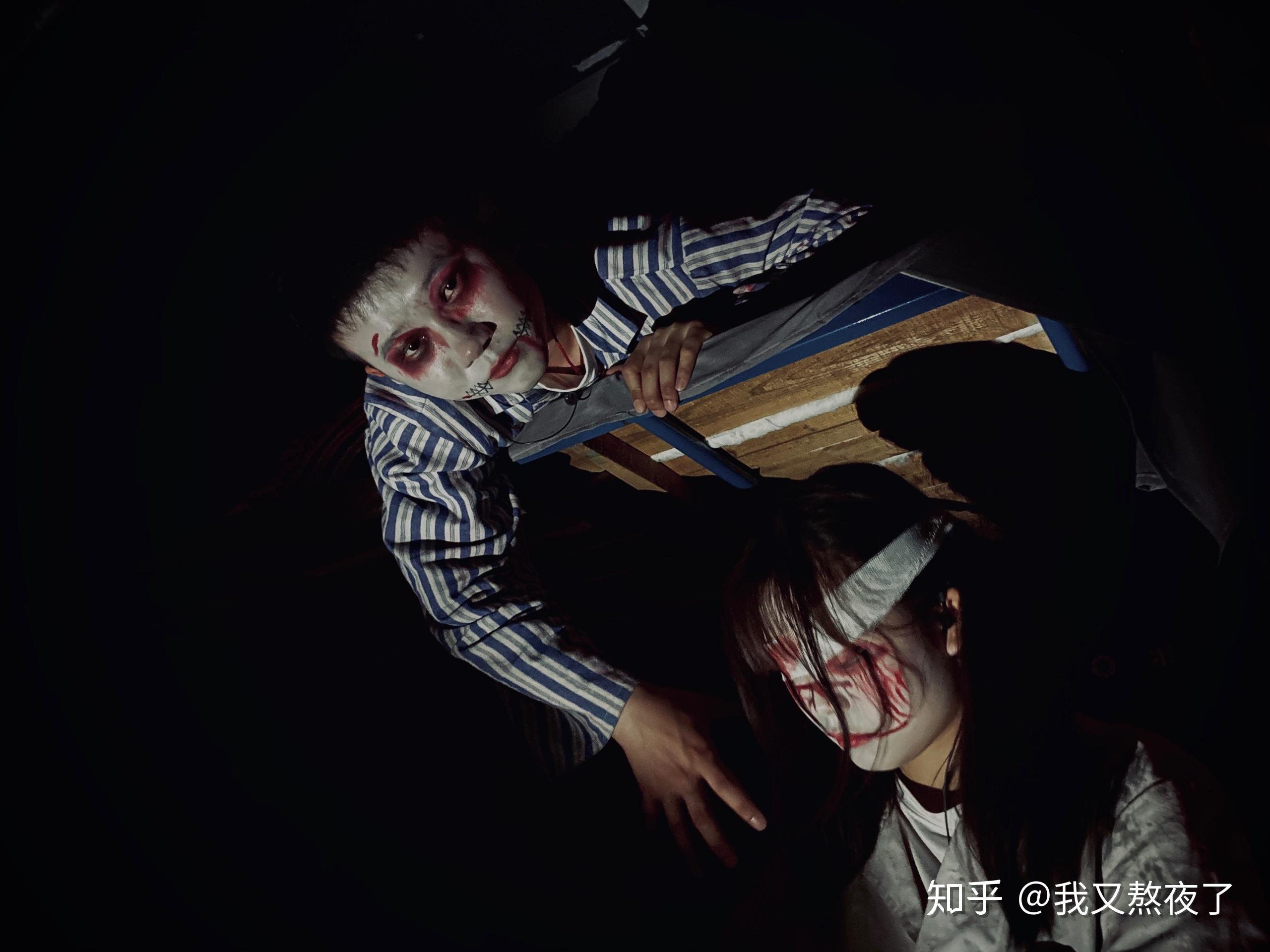 长藤鬼校集密室,迷宫,鬼屋于一体的超恐怖体验馆,里面设置有宿舍-厕所