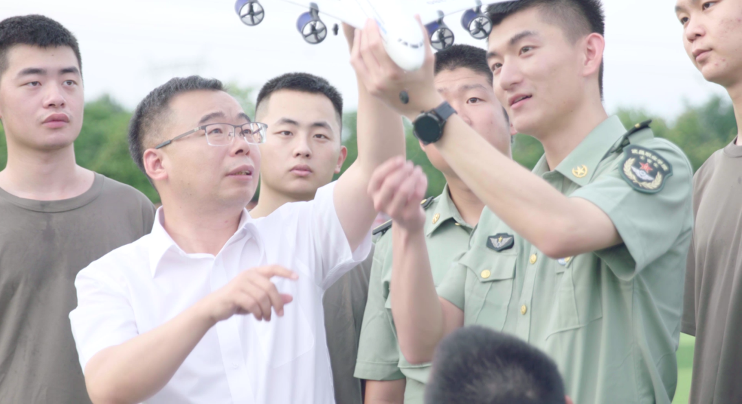 武汉空军雷达士官学院图片