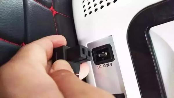 买了车载冰箱 放在哪个位置比较合适 知乎