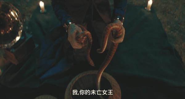 《怪奇大法师》太火爆!性感女神归来,大尺度新片登顶票房冠军!