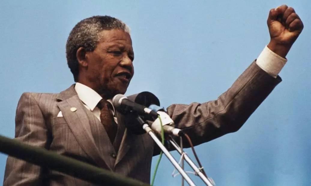 v2-b27b27fdfe19f7cd26fac77998a2acf2_1440w.jpg?source=172ae18b