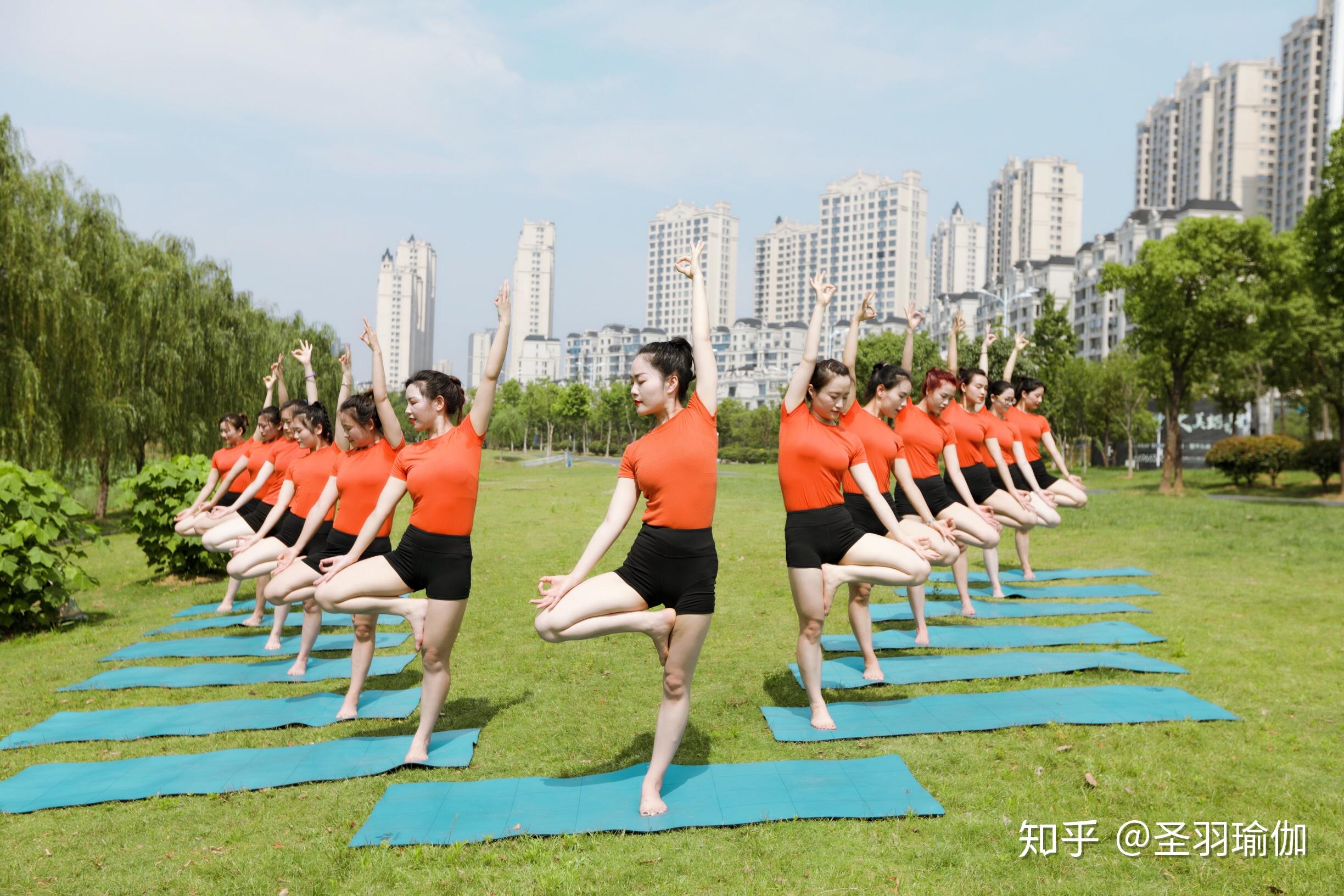 女子学瑜伽时前门大开男教练看得焚身不断要求把腿张开安博体育- 安博体育官方网站- 安博体育APP下载