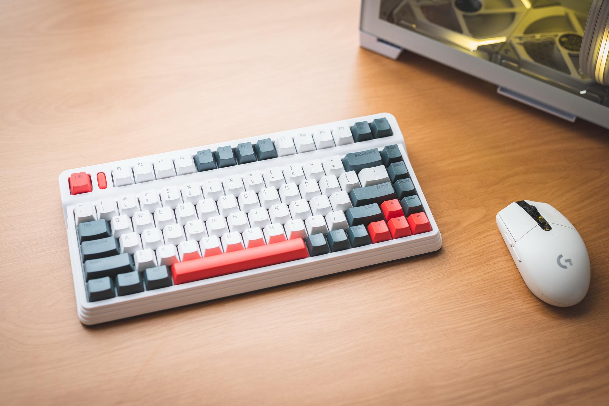 白色系主机的另外一种搭配联力o11mini装机作业分享