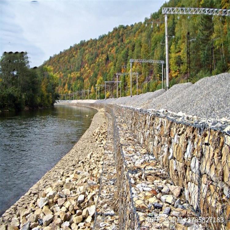 道路防护格宾石笼挡墙