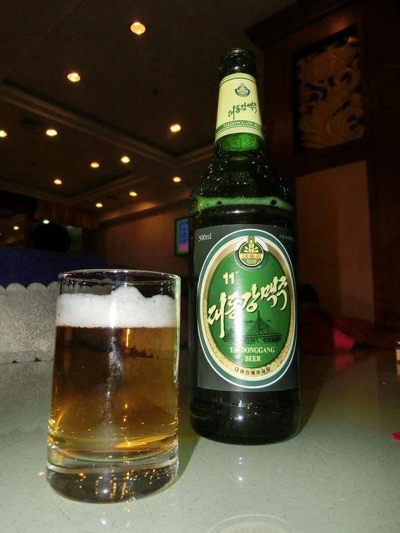 什么样的是好啤酒 v2-b2f6cf3524c8ed8f734c77aaadbc859b_r.jpg