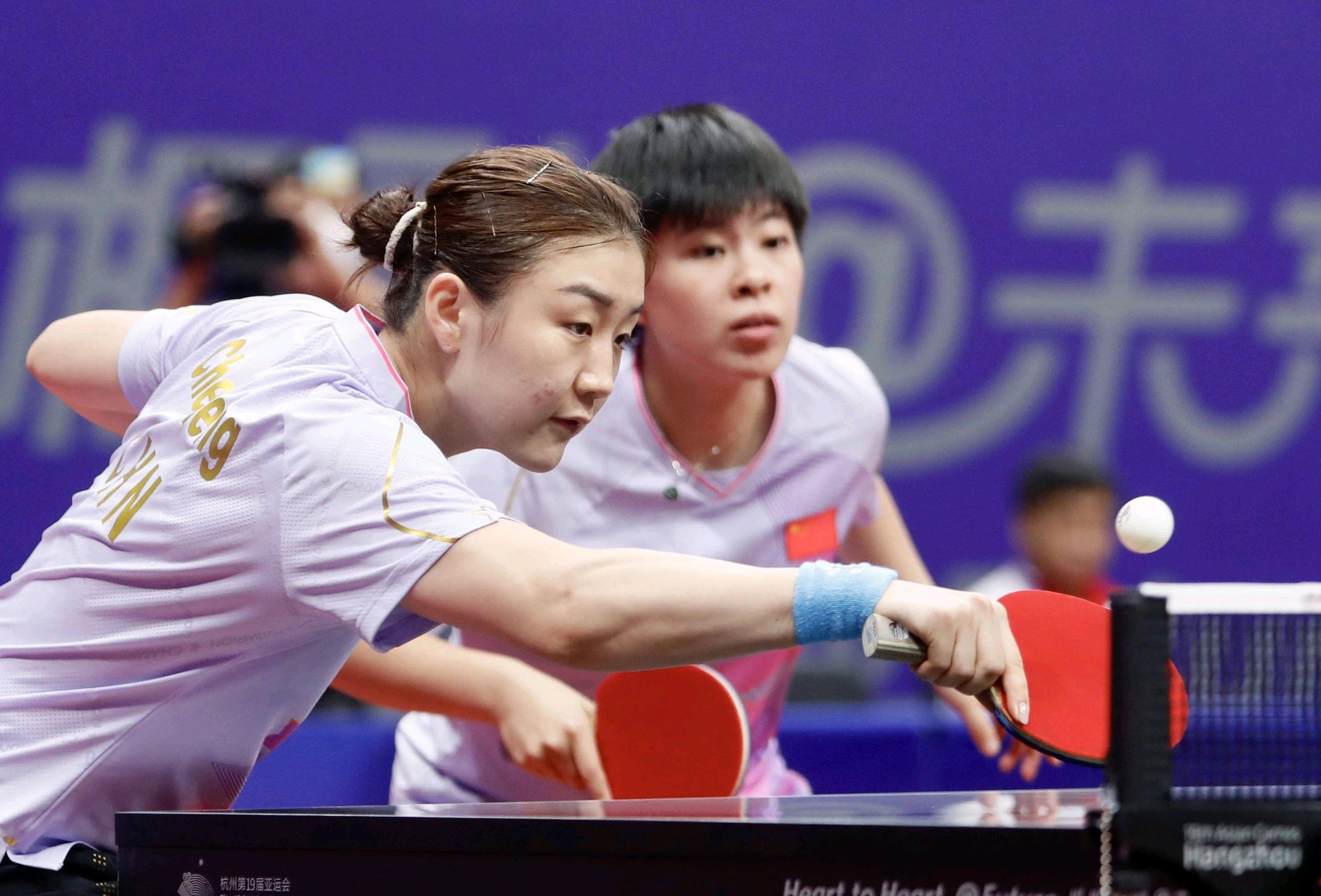 连续创造奇迹,早田希娜和张本美和成功的背后,来源于马琳的调整