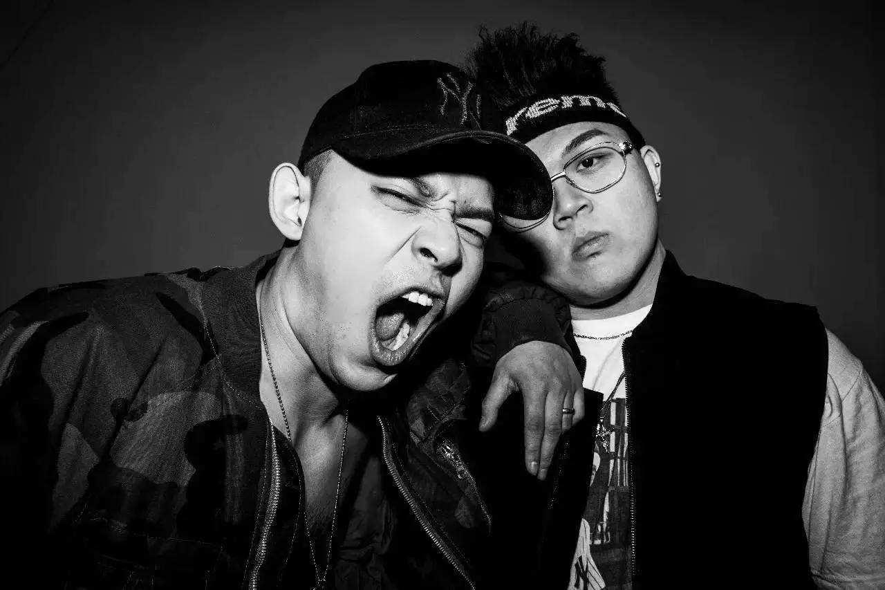 如何评价中国有嘻哈里gai和pgone线上线下吵架