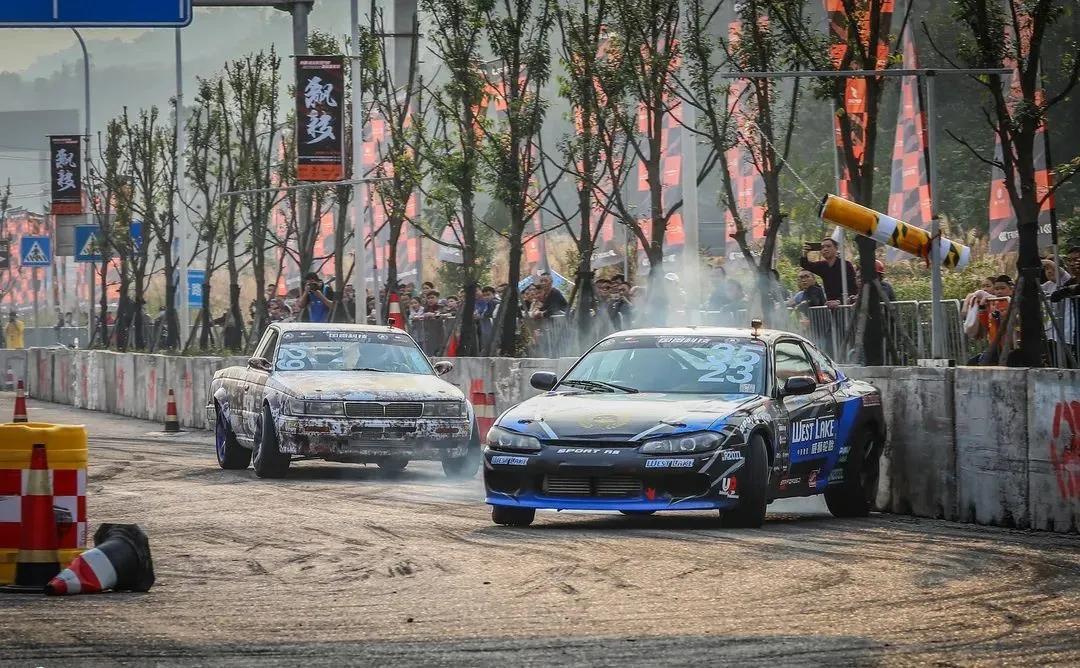 学会这些技巧让你也能体验老司机漂移的快乐