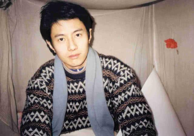 郑钧《青春的葬礼》：从摇滚青年到成熟大叔 - 知乎