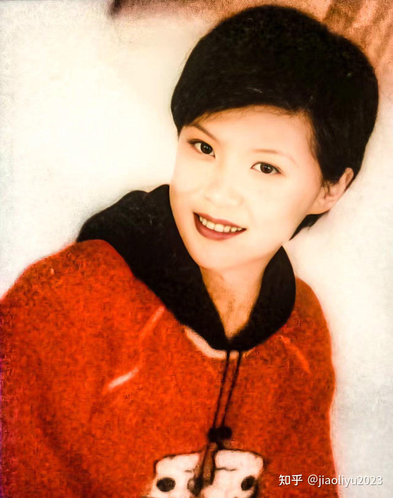 崔玲第六名:龙梅子第五名:马娇阳第四名:陆利利第三名:杨伟玲第二名