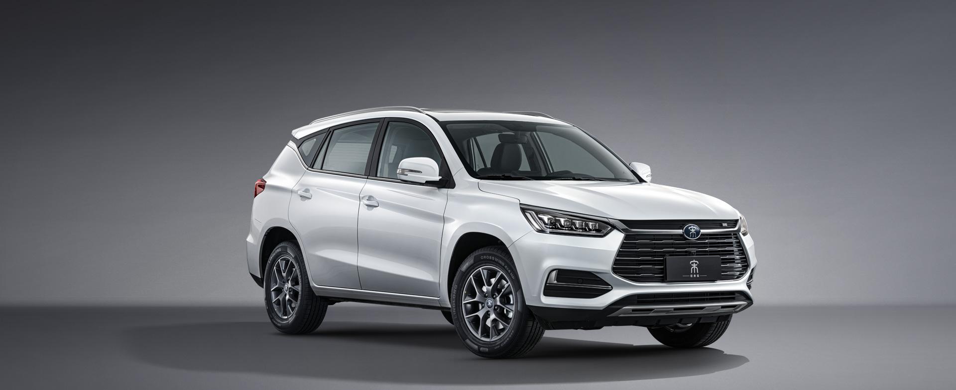 2021款比亚迪宋经典版上市售价698万元起