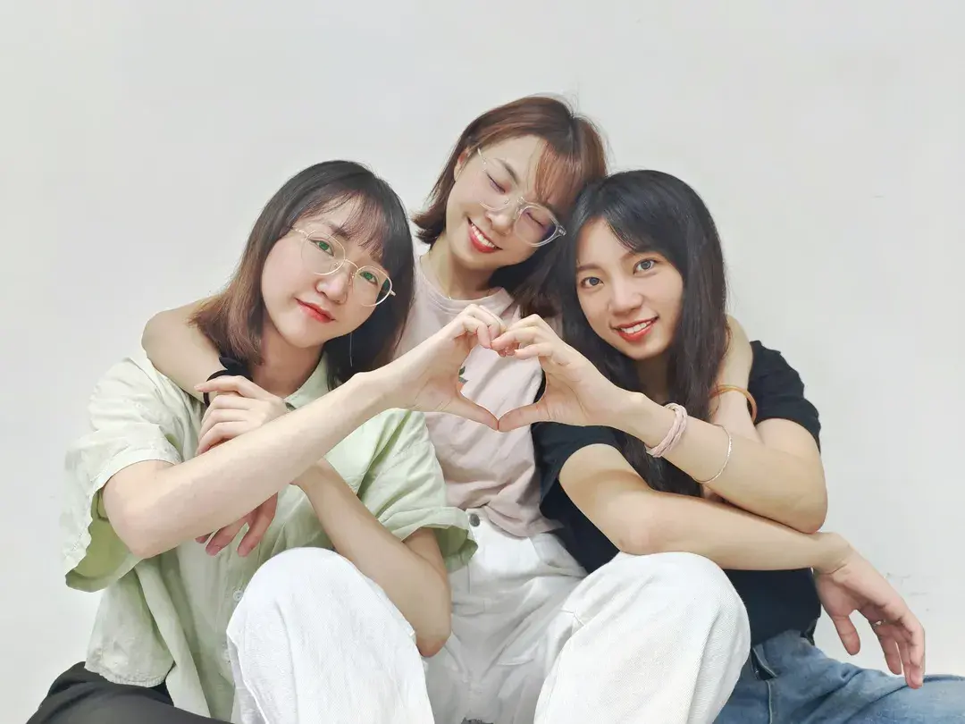 超有创意的合照!今年中秋都流行这样拍!