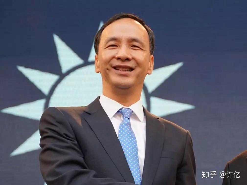 大佬们又从中得知了这个政治金童,大家一致培养的国民党未来共主对于