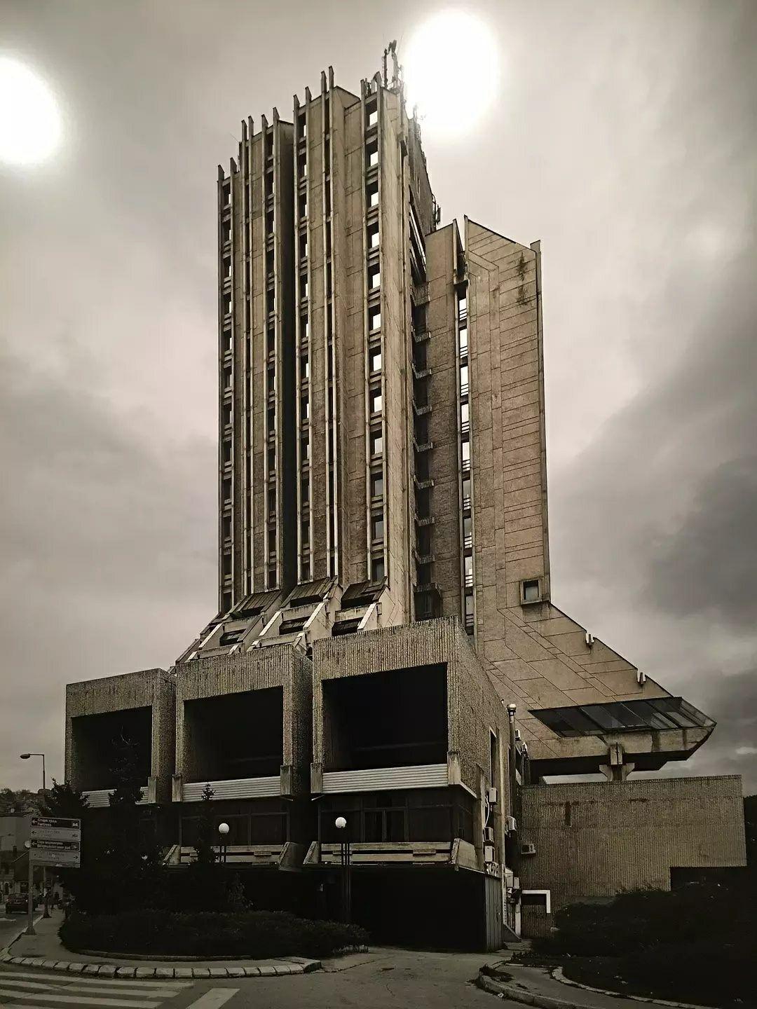 社会主义国家的审美特点是什么?