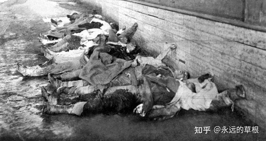 8,000多白卫军爬过冰面逃到芬兰,1922年大约5,000自以为会得到宽大