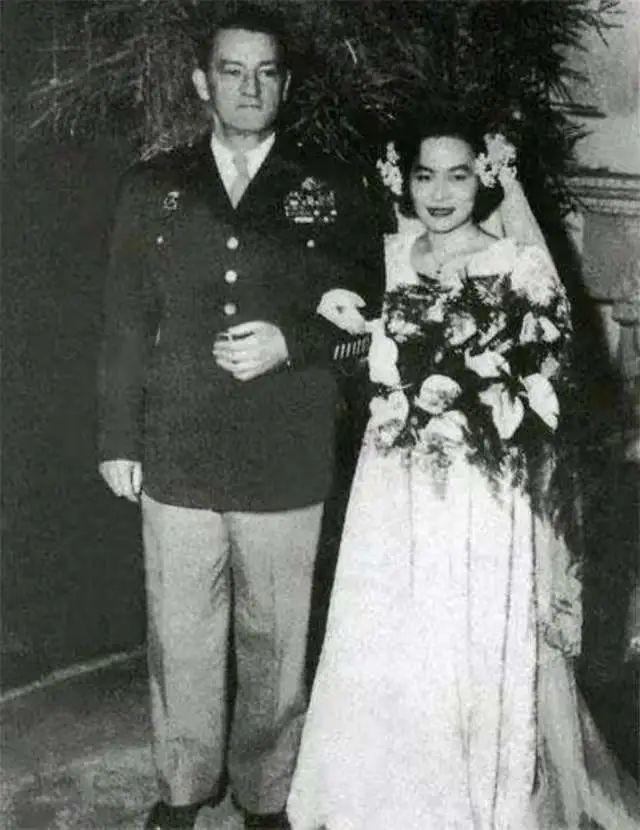 陈香梅22岁毅然嫁54岁飞虎将军守寡62年却坚称自己没白活