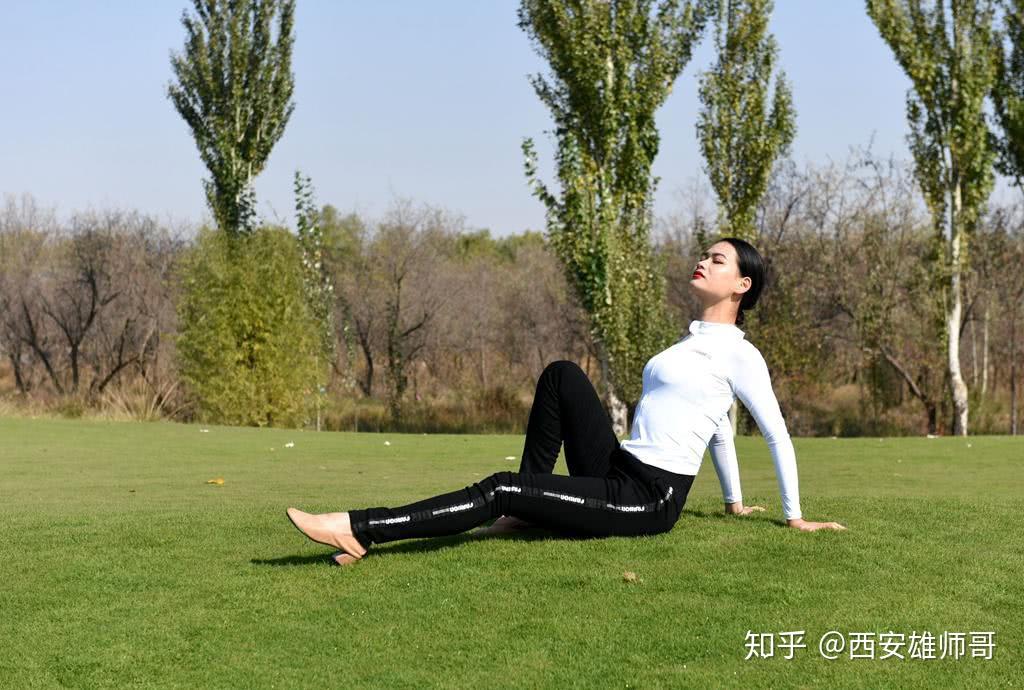 中卫市金沙岛风景区来了一拨国际美女俏佳丽