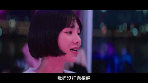 包养、嗑药、撕×、AI换脸,网飞新剧《绝世网红》曝出惊天大瓜!