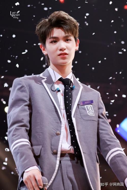 元气满满的哥哥黄明昊justin篇