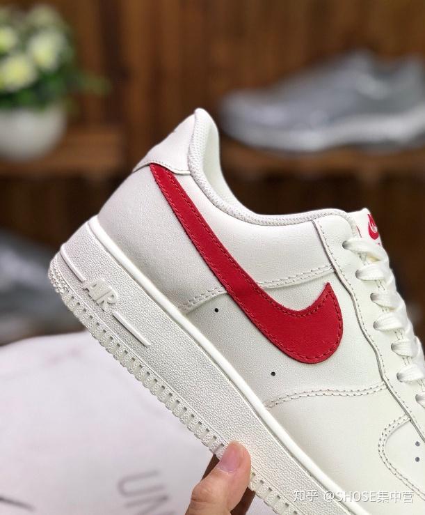 airforce107空军一号af1奶白红勾板鞋