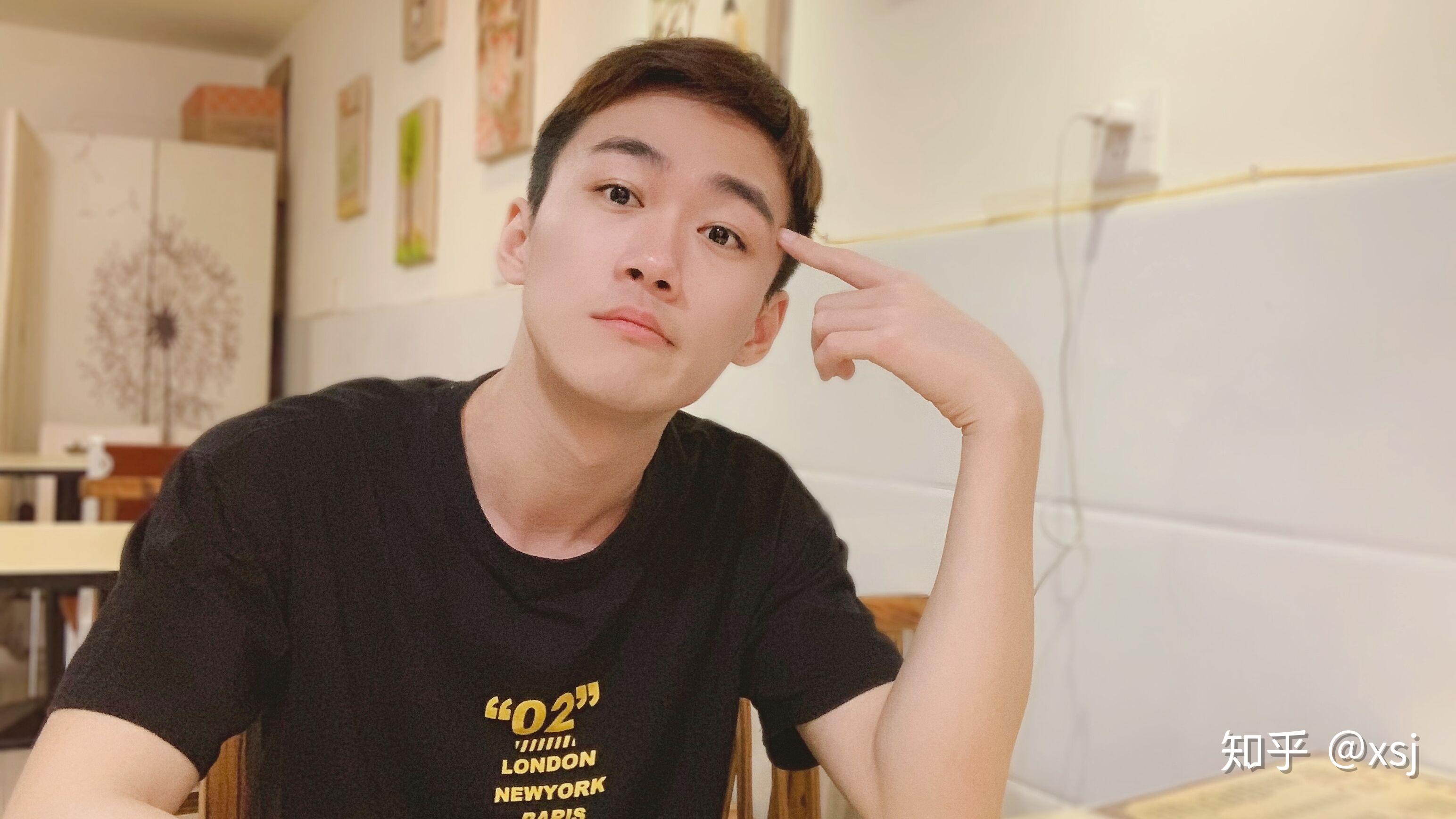 虎牙不求人真名游鹏