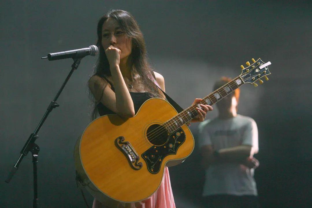 姜昕嬉皮士的爱情