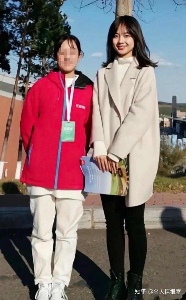 "吃花椒的喵酱"王冰冰,这个东北"冰妹子"是怎么火的?