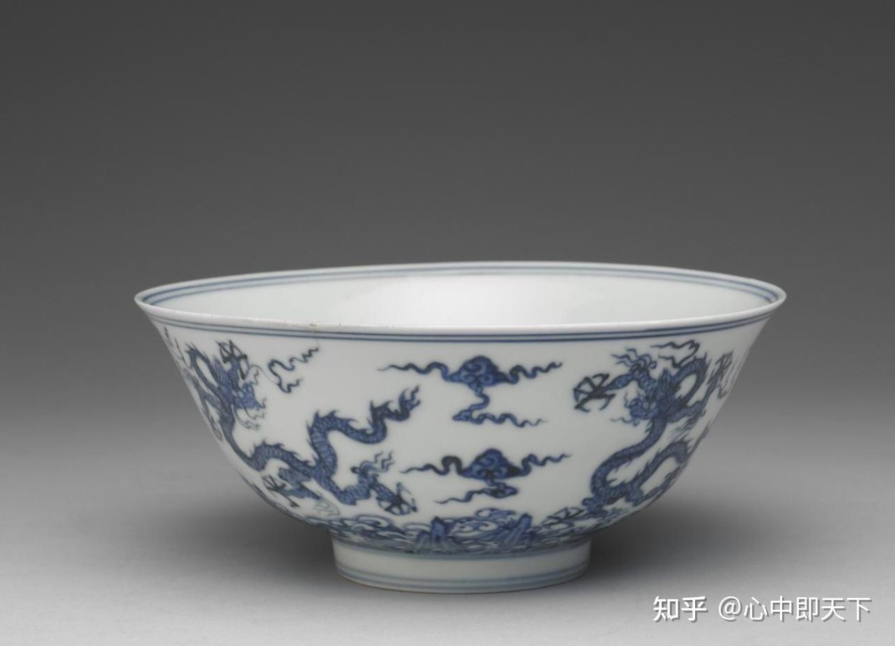 明成化青花五龙纹碗