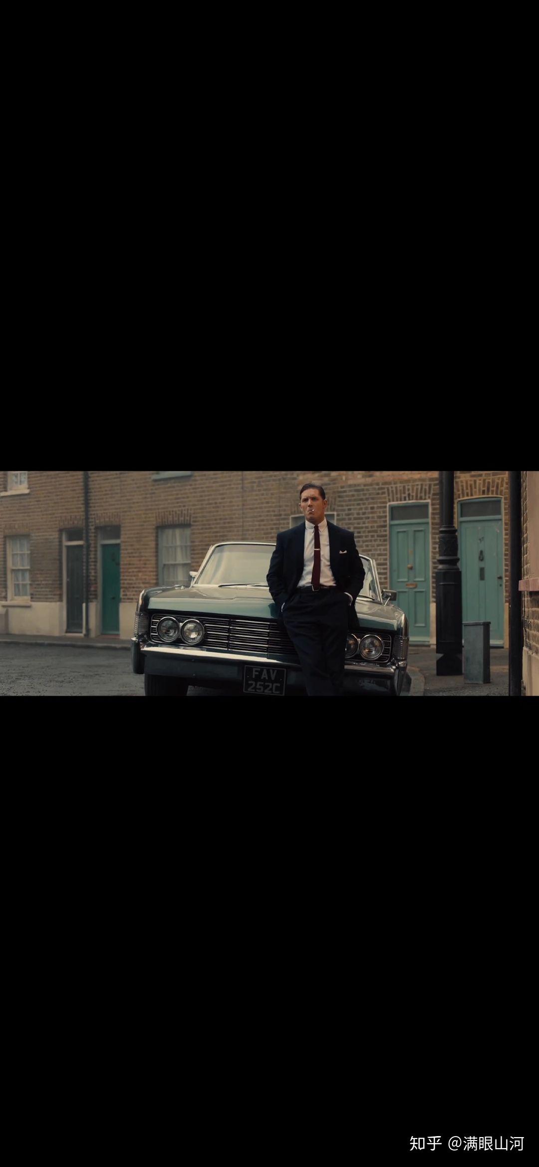 万能的网友啊 汤姆哈迪坐在一辆偏蓝色的车头吸烟的那部电影叫什么?