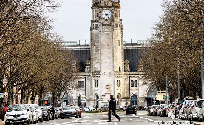 金融时报排名提升最大的商学院拉罗谢尔高等商学院