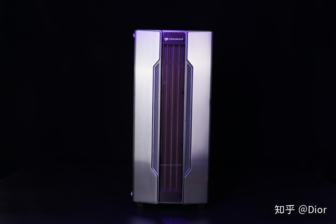 德国血统骨伽幻影者s机箱开箱评测