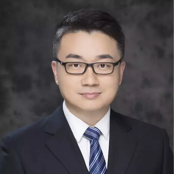 刘知远/清华大学 副教授,博士生导师报告题目:大模型自主智能体技术