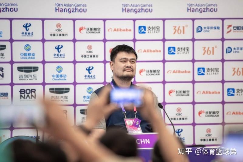 刘维伟爱徒与韦德相识，NBA新星即将崛起，姚明笑了 - 知乎