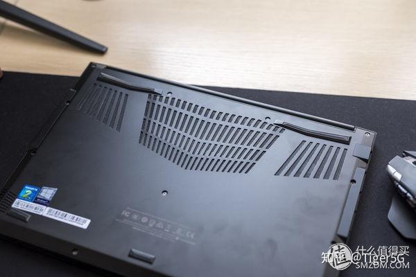 这可能是今年最酷的笔记本电脑之一技嘉赢刃aero15