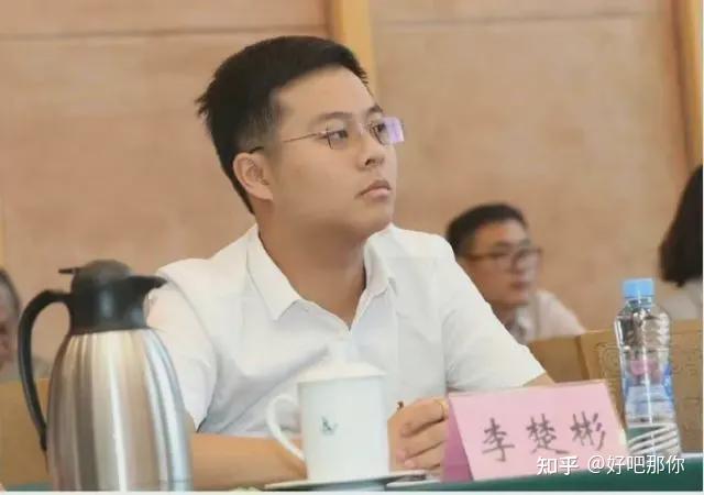 共青团赣州市委李楚彬，怎么看？ 知乎 8990