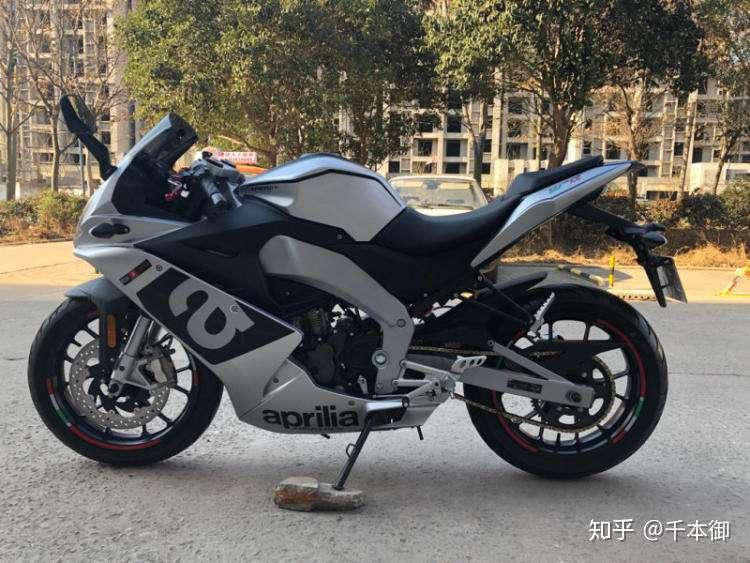 摩托车最高时速排名 v2-b7797765f7b47b13c387414d64441663_r.jpg
