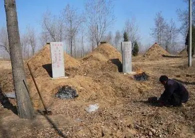 古代丧葬习俗中,在坟上堆一个土包是为什么? - 知乎