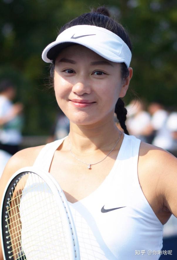 瞿颖的母亲丁家珍:女儿52岁仍未婚单身,让她纠结心痛 - 知乎