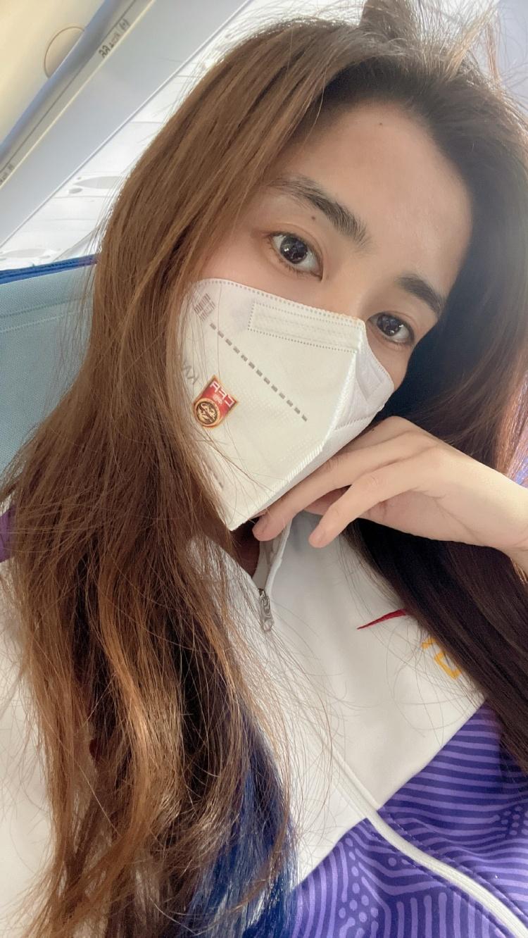 预计北京时间19:30抵达上海浦东机场