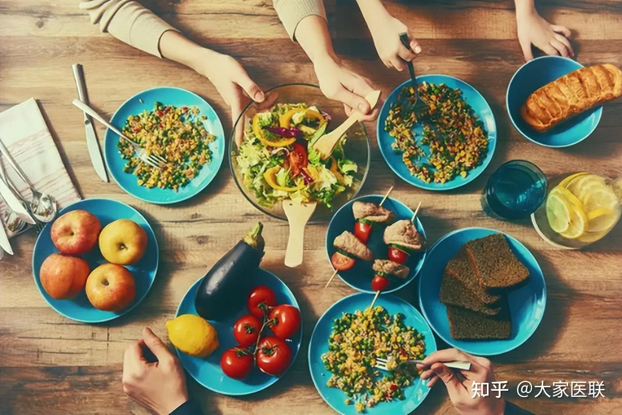 這時候通過一段時間的間歇性斷食,不僅可以幫助我們減少體重.