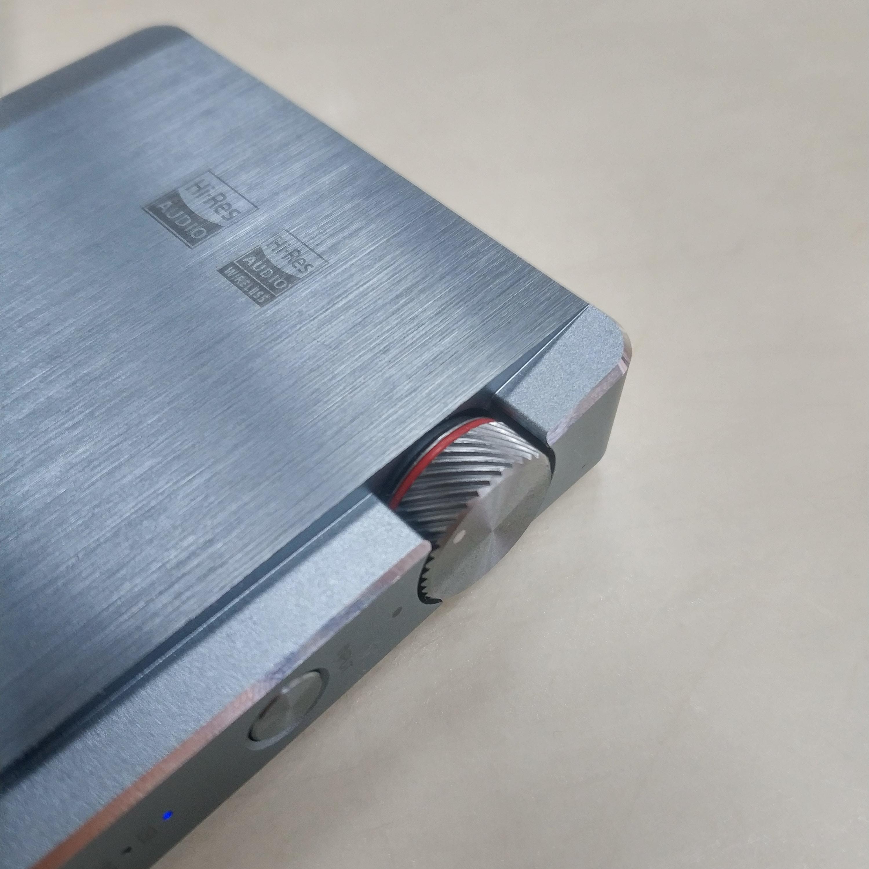 飞傲q5stc旗舰便携蓝牙thxaaa解码耳放一体机分享