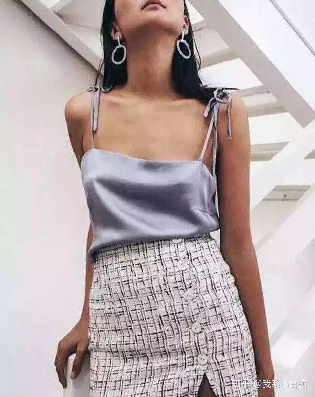 平胸女生应该怎么穿搭？ - 知乎