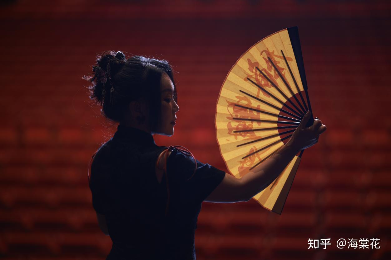 脱口秀女王李波的破圈之路,十多年坚守走过合肥、天津等多座城市 - 知乎